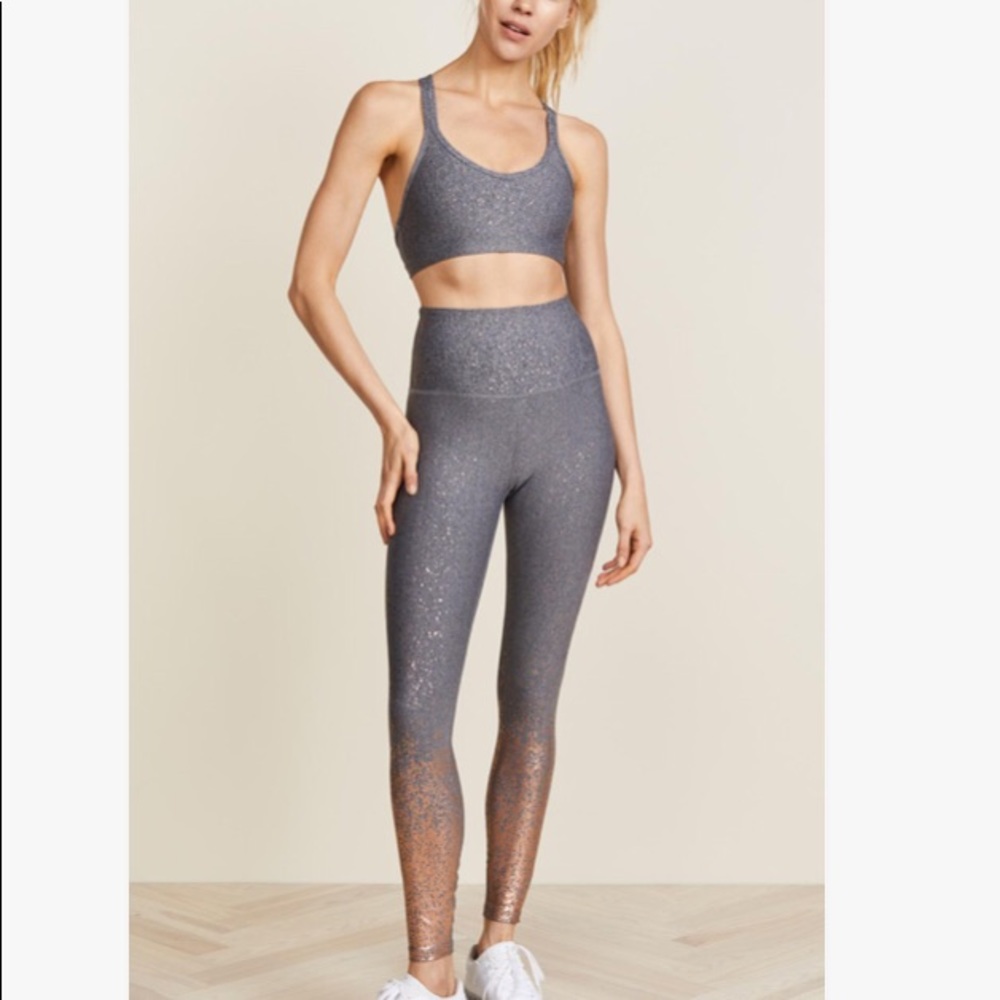 Beyond Yoga Women's Black Alloy Ombre High Waisted Leggings‎ Medium